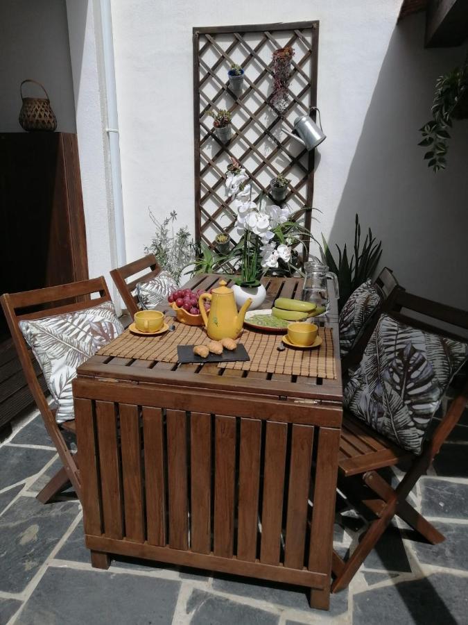 Courtyard House - Sun, Barbecue, Beach Сесимбра Экстерьер фото